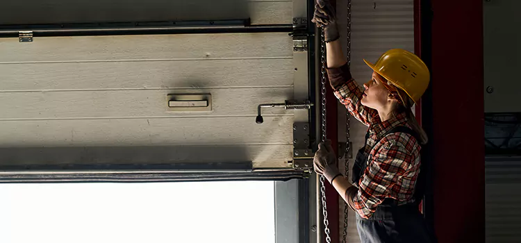 Addressing Common Garage Door Stoppage Issues in Eagle Pass, TX
