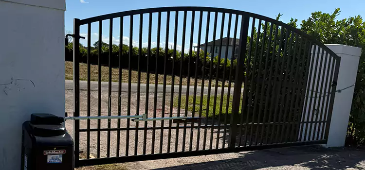 Driveway Fence Repair Eagle Pass