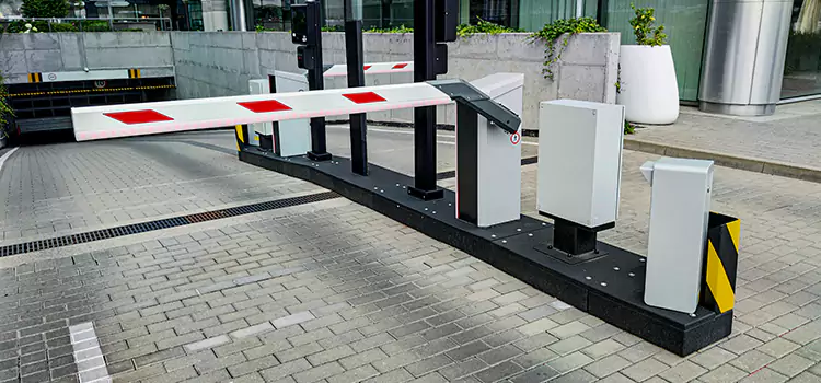 Custom Gate Design & Integration Eagle Pass